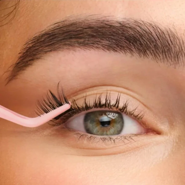 Pre-mapped Lashes Renderings